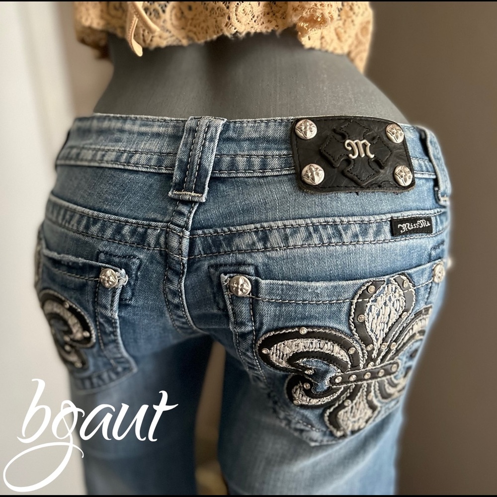 Miss Me Fleur De Lis Pocket Distressed Boot Jeans 26 - Picture 10 of 16